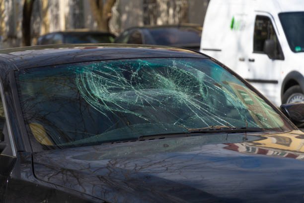 Windshield Repair Tustin CA - Get Auto Glass Repair and Replacement Services with Fast OC Auto Glass